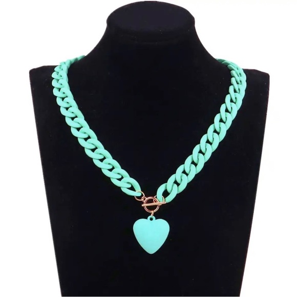 Yellow Chunky Chain Heart Necklace - Picture 10 of 11